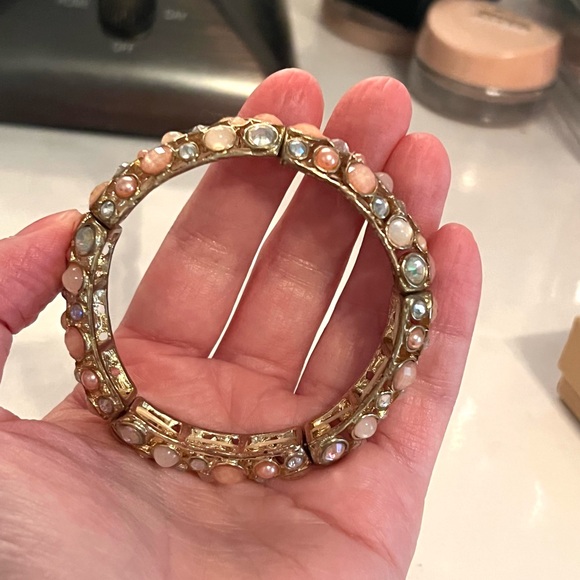 Multi Colored Jeweled Bracelet - Picture 3 of 4